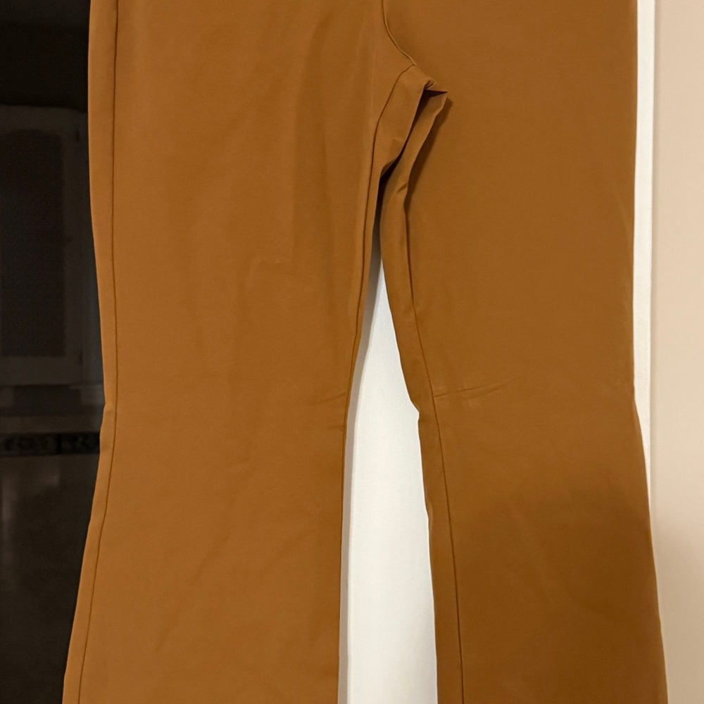 Old Navy Tan Pixie Flare Pants